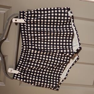 Old Navy active short